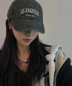 C 레터링 모직 빈티지 트렌드 모자